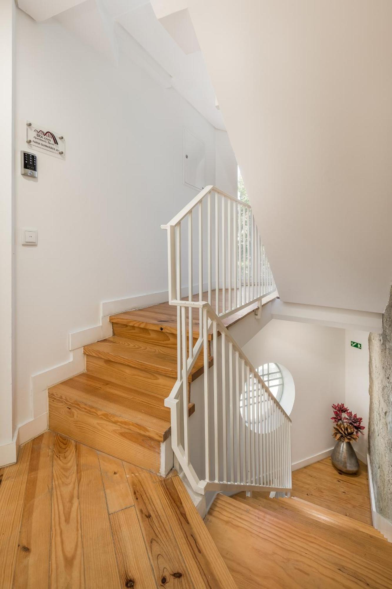 Bra.Com Apartments Oporto Faria Guimaraes Buitenkant foto