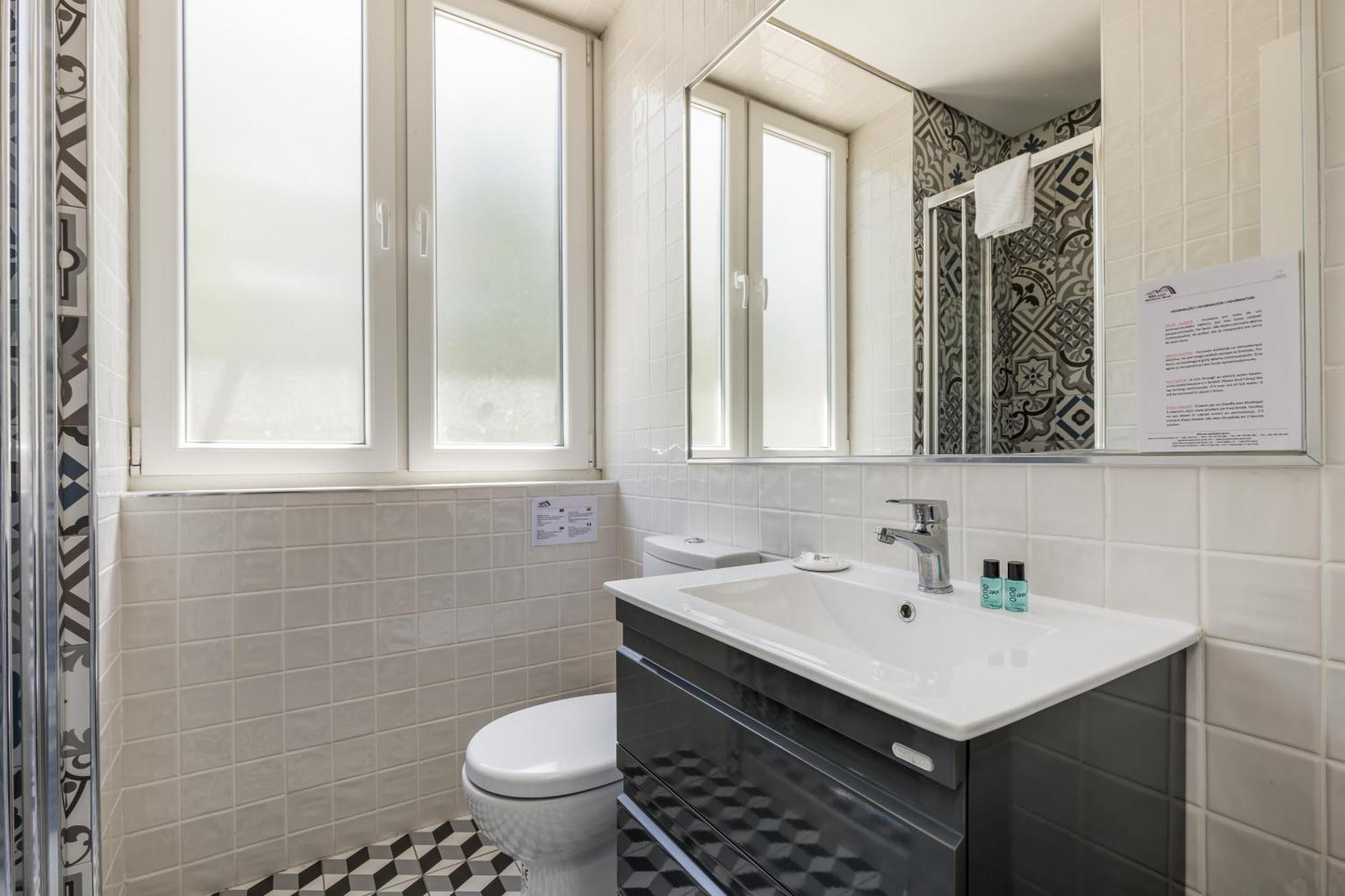 Bra.Com Apartments Oporto Faria Guimaraes Buitenkant foto